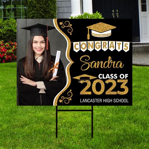 graduation yard signs 2023|More.